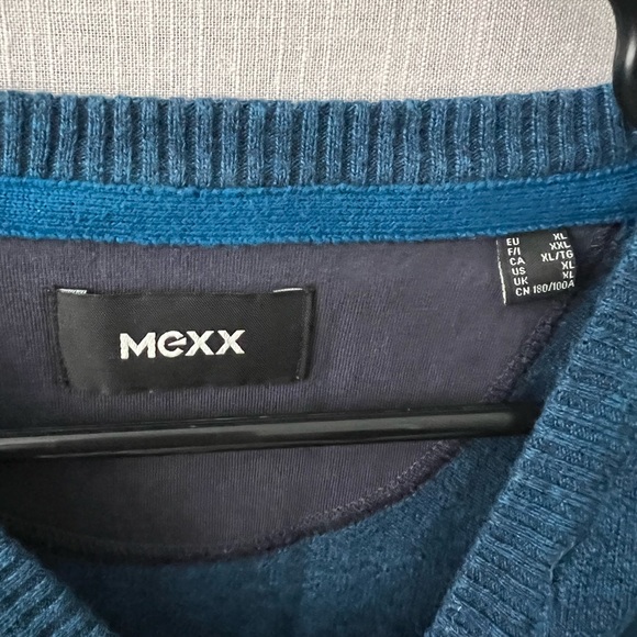 Mexx men v-neck sweater, size XL - Picture 2 of 4